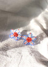 Load image into Gallery viewer, Beaded Floral Studs
