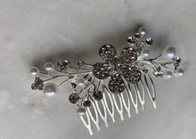 Load image into Gallery viewer, Bridal Hair Comb
