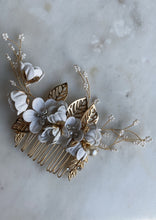 Load image into Gallery viewer, Bridal Hair Comb
